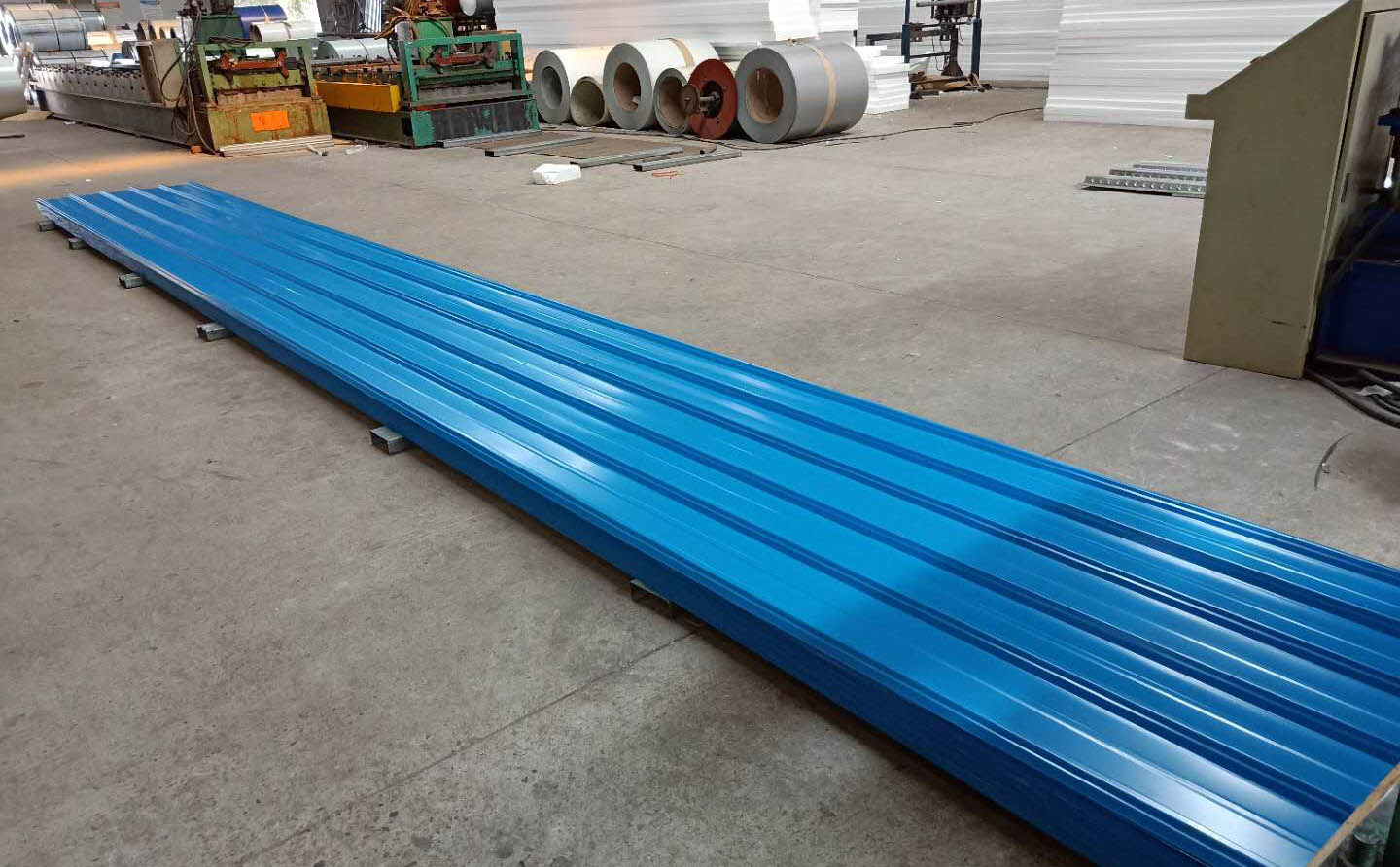 常宇-1025型彩鋼瓦0.6mm天藍