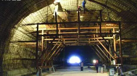 �������_����