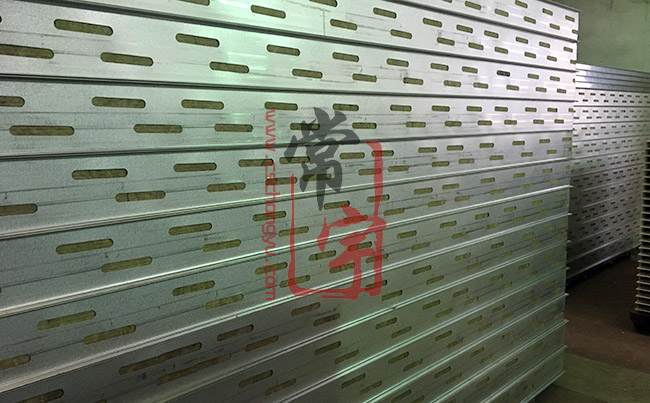 �����͸ߜ؎r�ް����a(ch��n)�S����