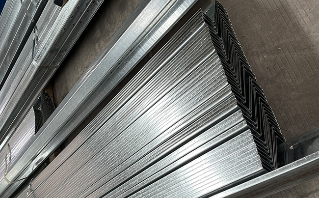 鋼結(jié)構(gòu)檁條